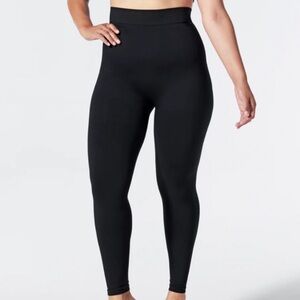 BLANQI Black High-Waisted Leggings